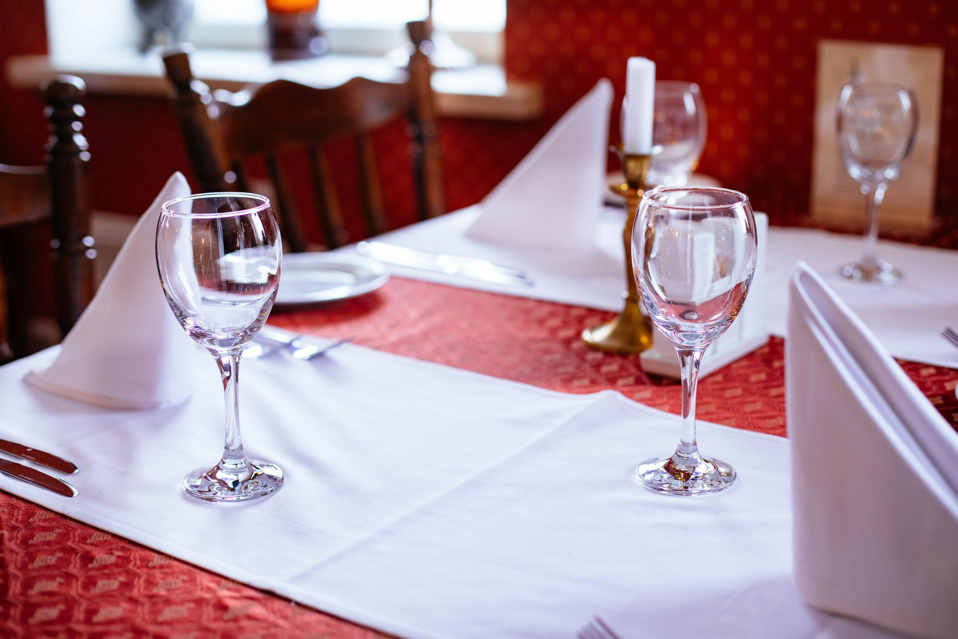 restaurant linen hire — CanDo Laundry Services