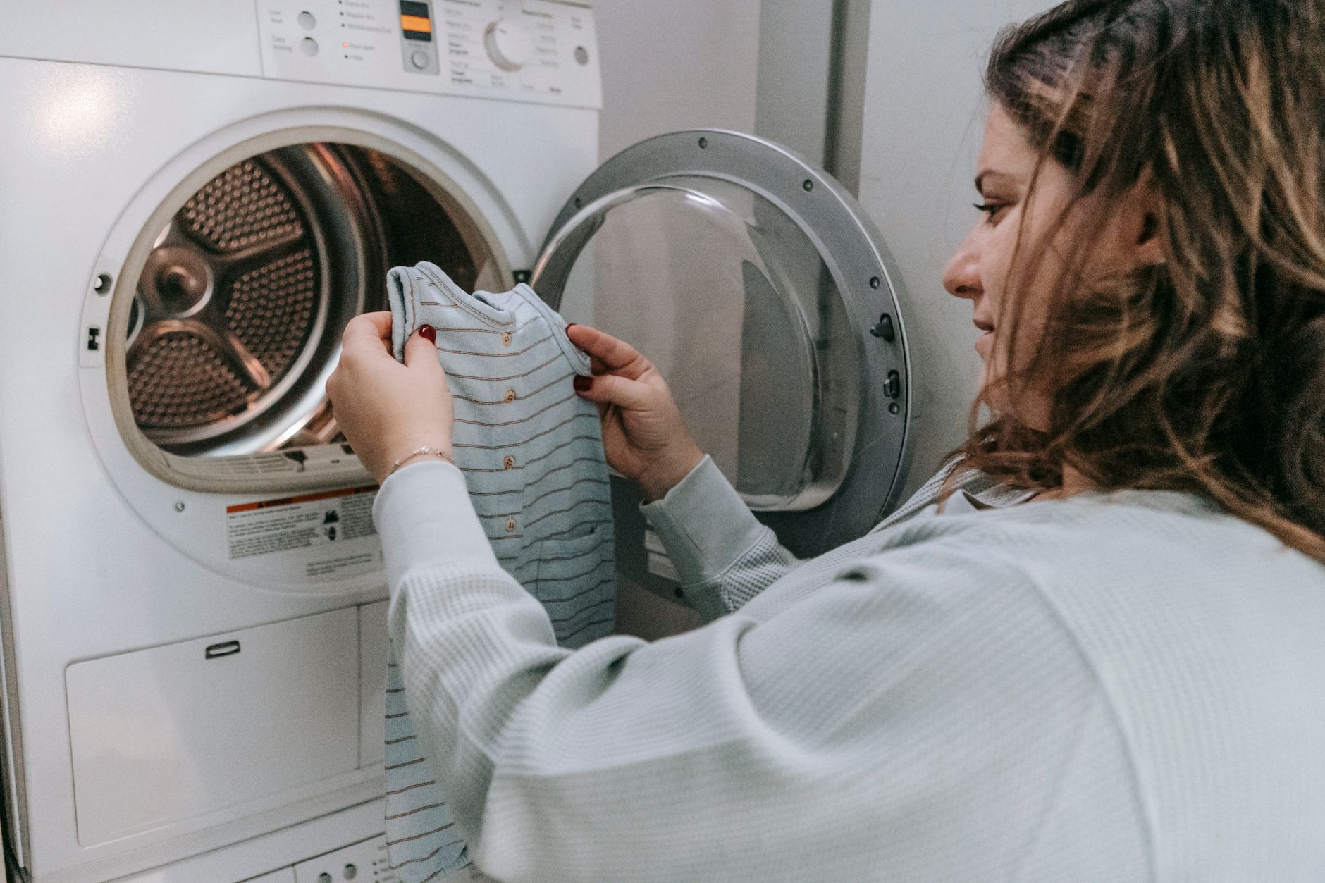 how to wash football shirts — CanDo Laundry Services